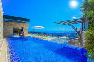 Villa White Smith  - Luxury and Comfortable Holiday with Sea View 