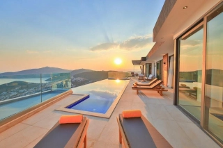Villa Maysa – Unique View and Luxury Accommodation in Kalkan Kördere