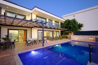 Villa Yusef – Conservative and Luxurious Holiday Experience in Kalkan 