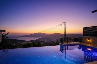 Villa Yusef – Conservative and Luxurious Holiday Experience in Kalkan 