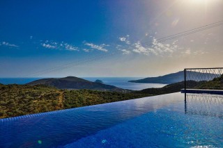 Villa Tria – Modern and Comfortable Holiday Experience in Kalkan Körde