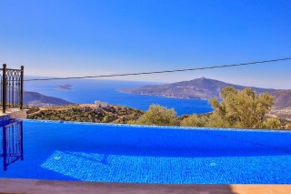 Villa Alaca – Romantic Getaway with Nature and Sea Views in Kalkan