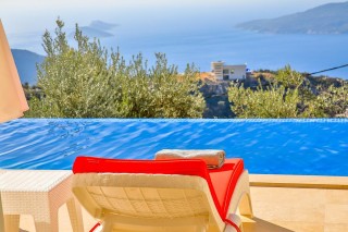 Villa Ruj – Romantic and Peaceful Honeymoon Getaway in Kalkan