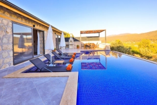 Villa Tanç – Luxury Holiday in Kalkan Sarıbelen, Surrounded by Nature