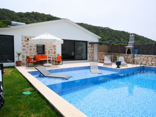 Villa Gaia Sarıbelen – Luxury Holiday in Touch with Nature in Kalkan