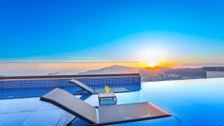 Villa Mega | Luxury Sea View Villa with Pool, Jacuzzi, Sauna 