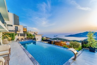 Villa July Kördere – The Meeting Point of Magnificent View and Comfort