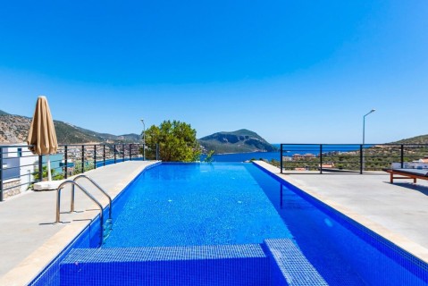 Villa Aquamarine