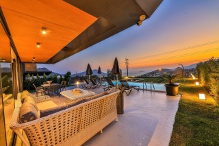 Villa Piazza | Luxury 3-Bedroom Villa with Sea View in Kalkan Kızıltaş