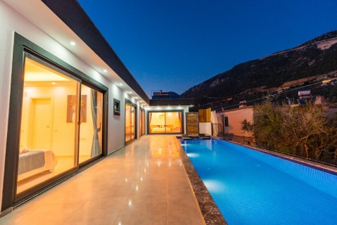 Villa Mister