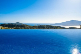 Villa Müdür - Luxury Holiday Villa with Magnificent View in Kördere