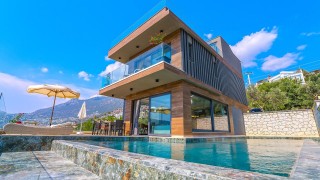 Villa Uğurlu – Luxury and Comfort with Mediterranean View in Kalkan