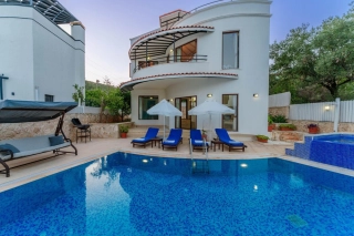 Villa Erel – A Luxurious and Comfortable Holiday in Kalkan Center