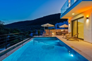 Villa Laren Duo – 3 Bedroom Sea View Villa in Central Kalkan