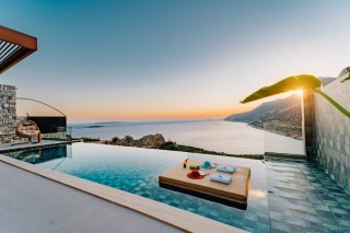 Villa Bulut 2 | 2+1 Villa in Kaş,Infinity Pool, Jacuzzi & Turkish Bath