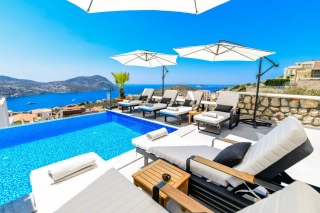 Villa Victoria Kalkan – Ultra Luxury Villa in the Center with Sauna