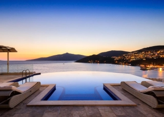 Villa Canım | Luxury Sea View Villa with Private Pool in Kömürlük