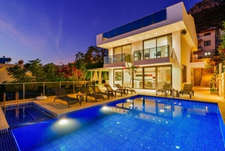 Villa Pine - Luxury Holiday Villa with Sea View - kalkanholiday