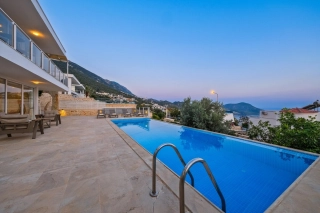Villa Lumiere 2 | Luxury Villa with Pool and 4 Suites in Kalkan
