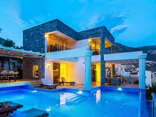 Villa Adalar – A Luxury and Modern Holiday Experience in Kalkan Kalama
