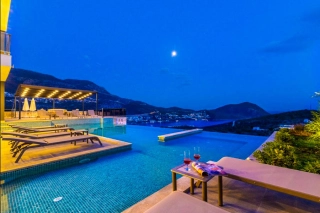 Villa Sedna – A Spectacular Escape in Kalamar Bay